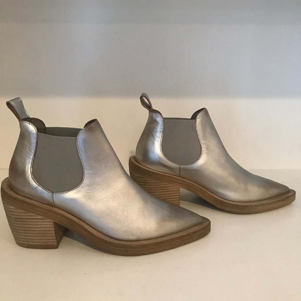 Brand NEW Marsell Leather Ankle Boots